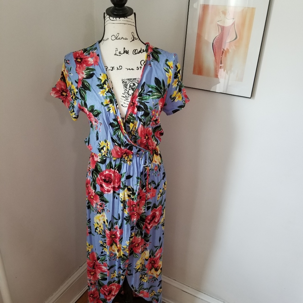 Floral Blue Dress, SIZE S, Open In the front. - Picture 1 of 16